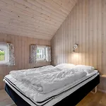 Annlis - 4km From The Sea By Interhome *