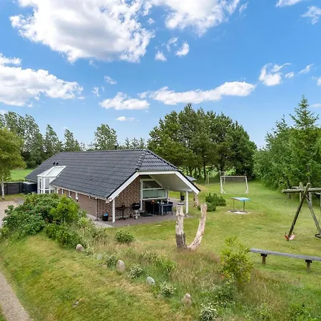 Сasa de vacaciones Annlis - 4km From The Sea By Interhome
