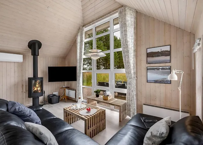 Annlis - 4km From The Sea By Interhome